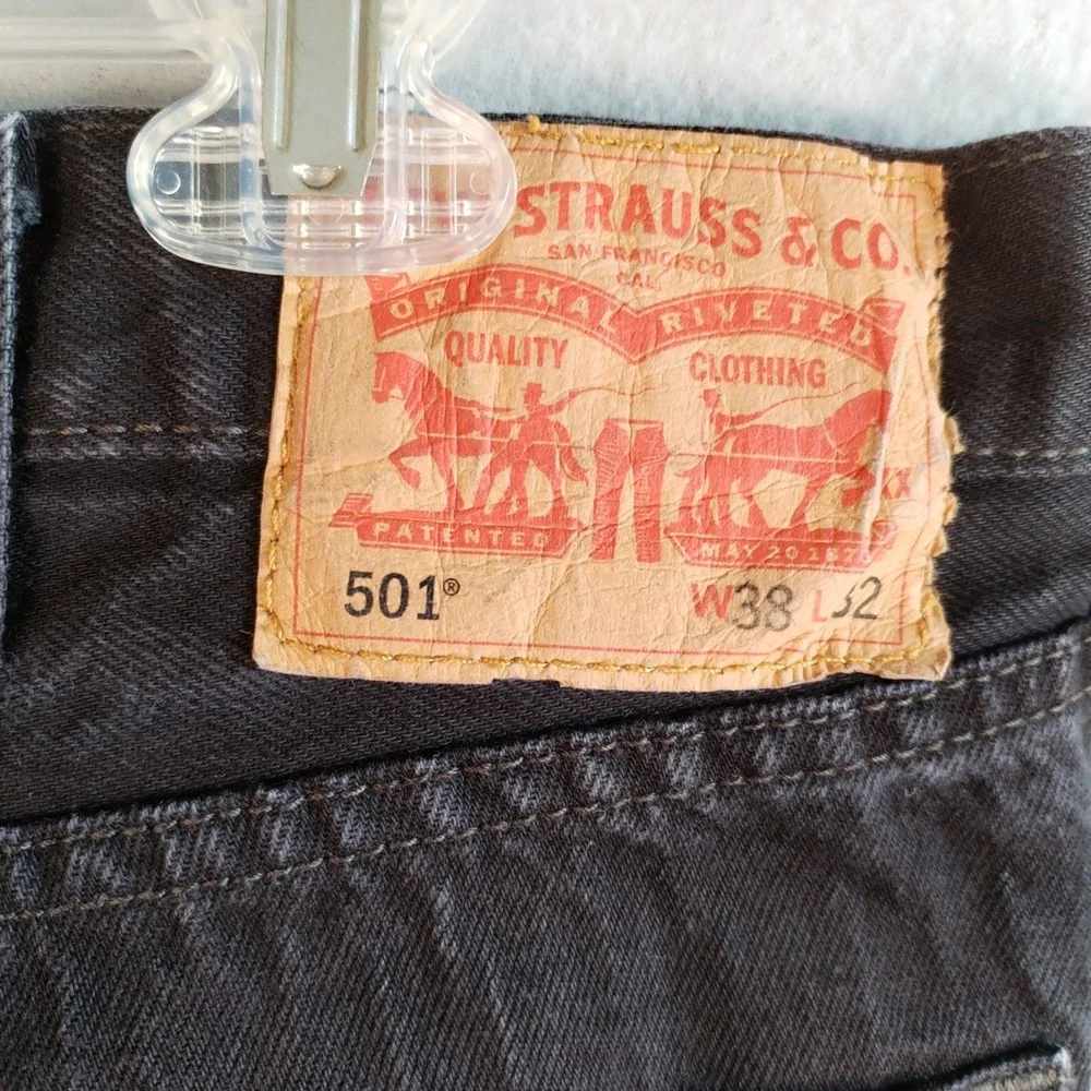 Levis 501 Jeans Mens 38x32 (Fits 38x30) Denim Straight Button Fly Black Charcoal